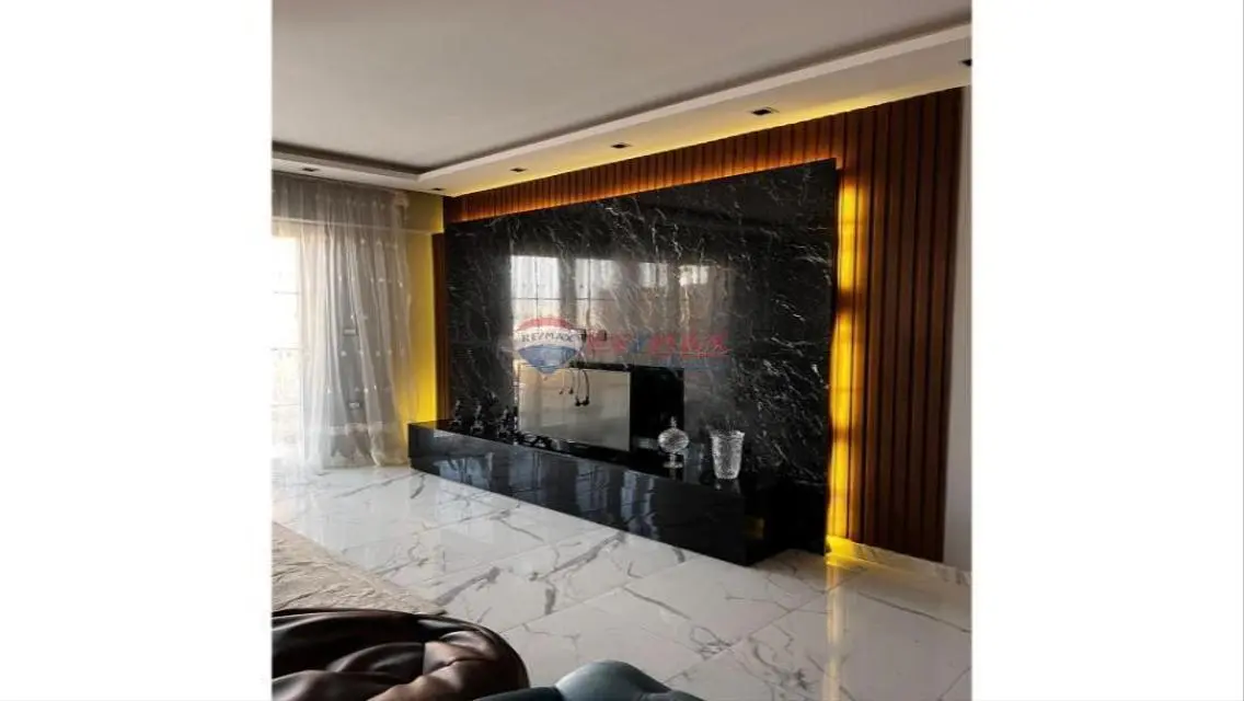 Luxurious twinhouse in Pyramids Walk Compound