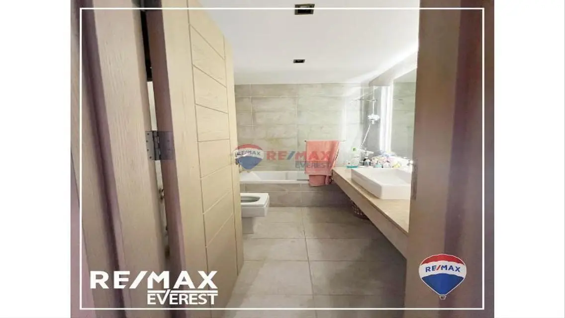 Apartment with kitchen and ac&#39;s -New Giza