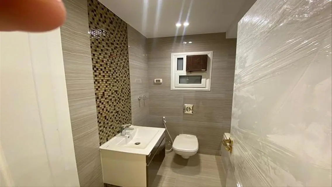 First residence for rent in Mountain View iCity Fi