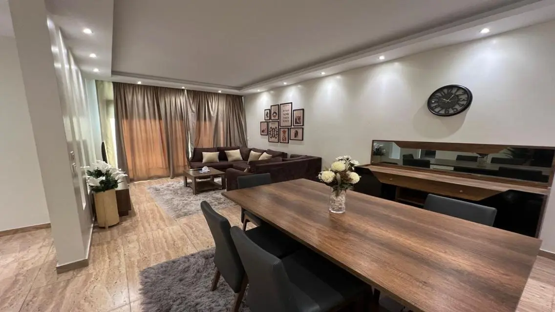 Super Lux Furnished Apartment for Rent in Eastown