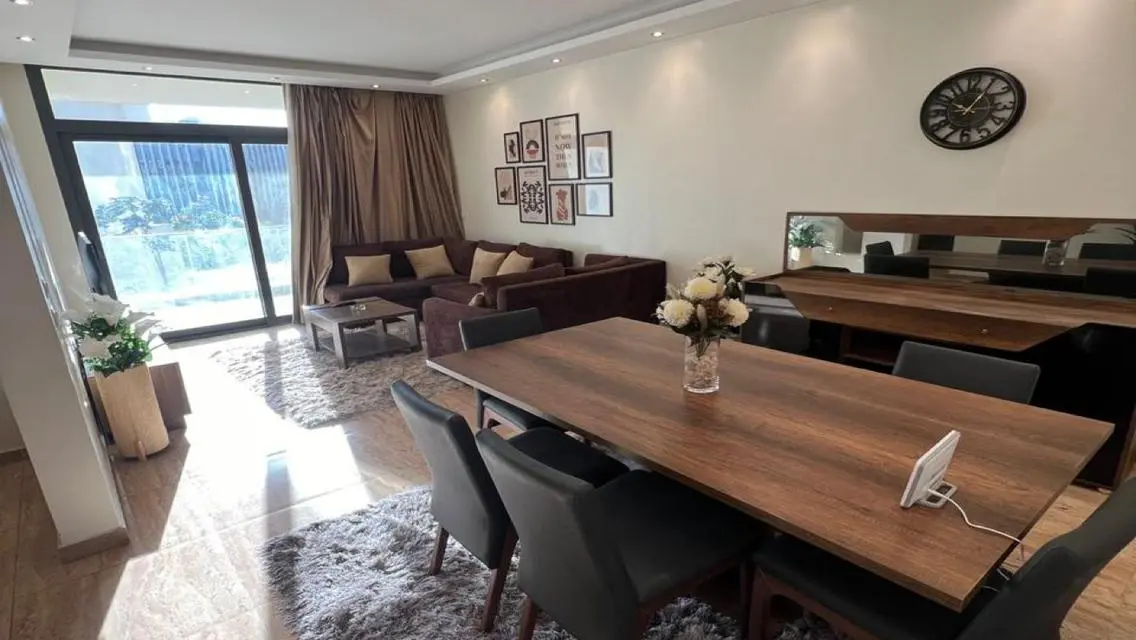 Super Lux Furnished Apartment for Rent in Eastown
