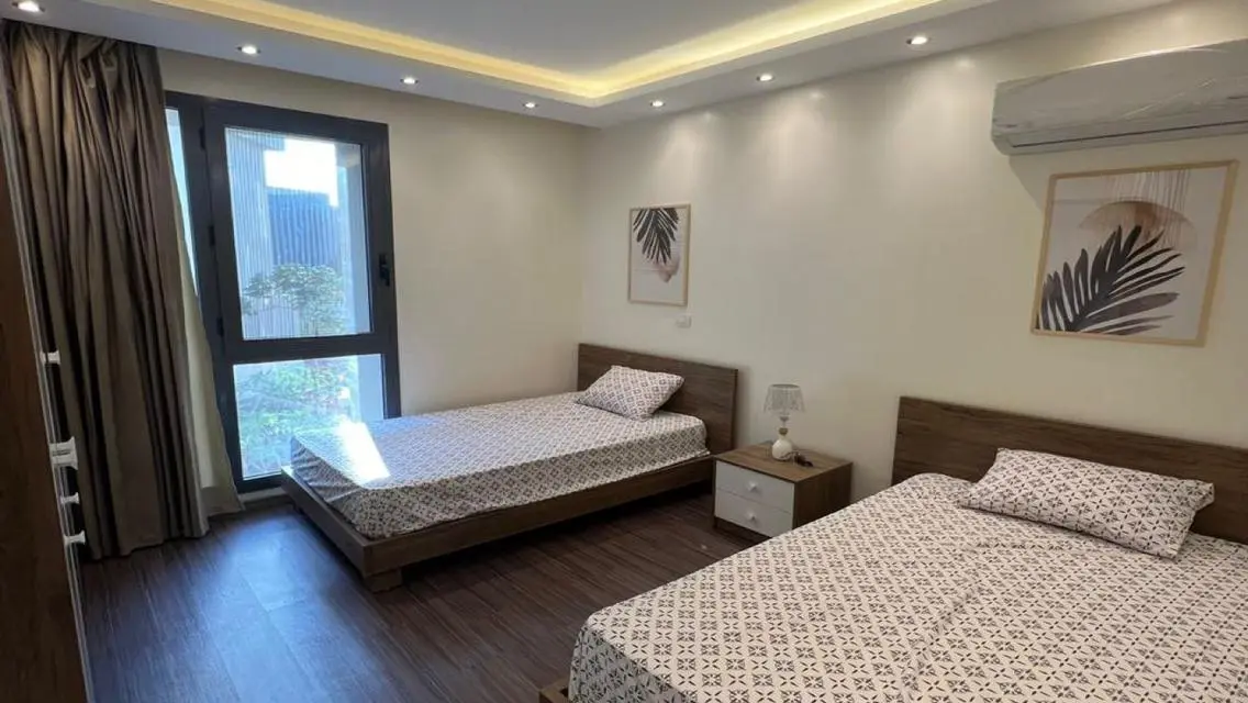 Super Lux Furnished Apartment for Rent in Eastown