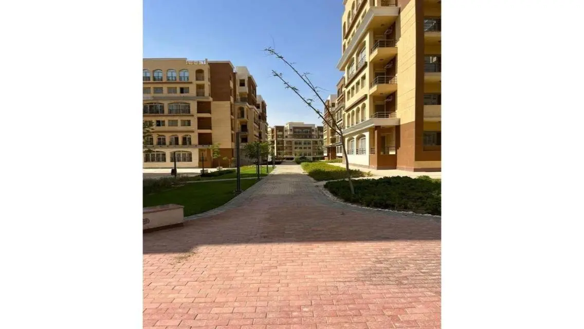 منزل رائع 5 غرف نوم للبيع