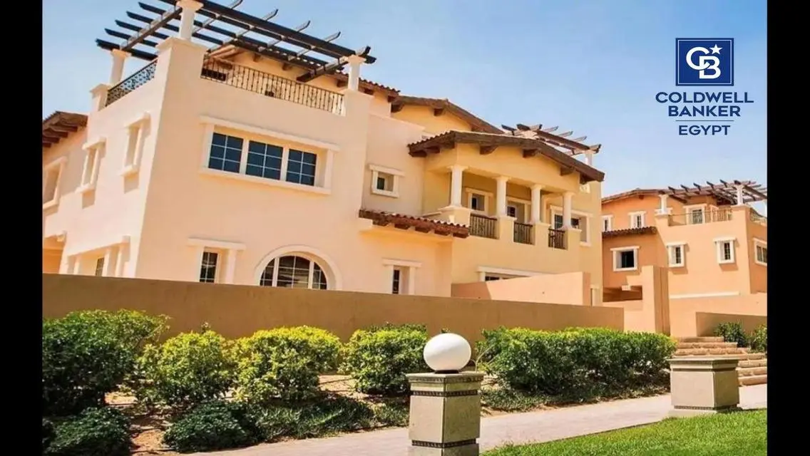 twin House | 4 bd | in Hyde Park 6th Settlement .