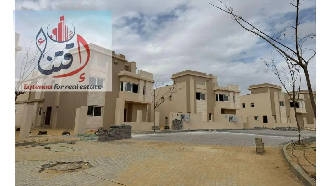 Twin house, delivery date 2025, with installments