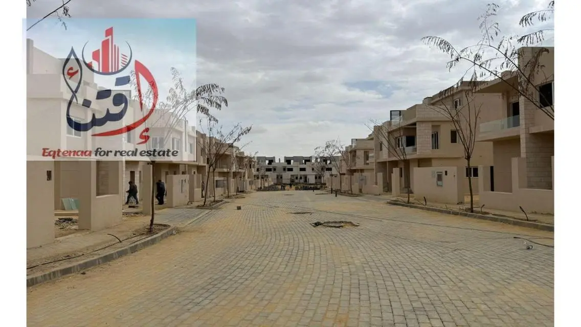 Twin house, delivery date 2025, with installments