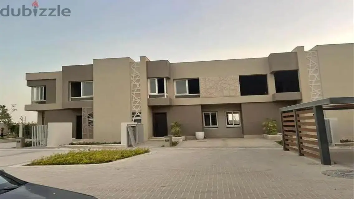 شقة للبيع ب بادية بالم هيلزاطول فترة سداد اقل مقدم
