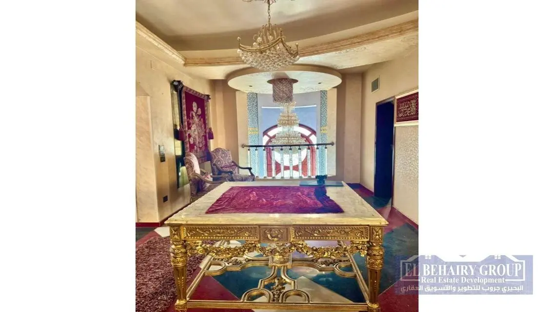 فيلا للبيع في التجمع الخامس الحي الثاني