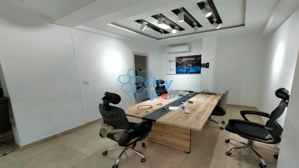Office for rent in Maadi Degla, ground floor, 350m
