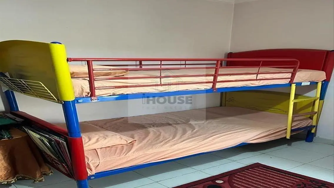 حدائق المهندسين كمبوند 122م مفروشه بموقع مميز جدا
