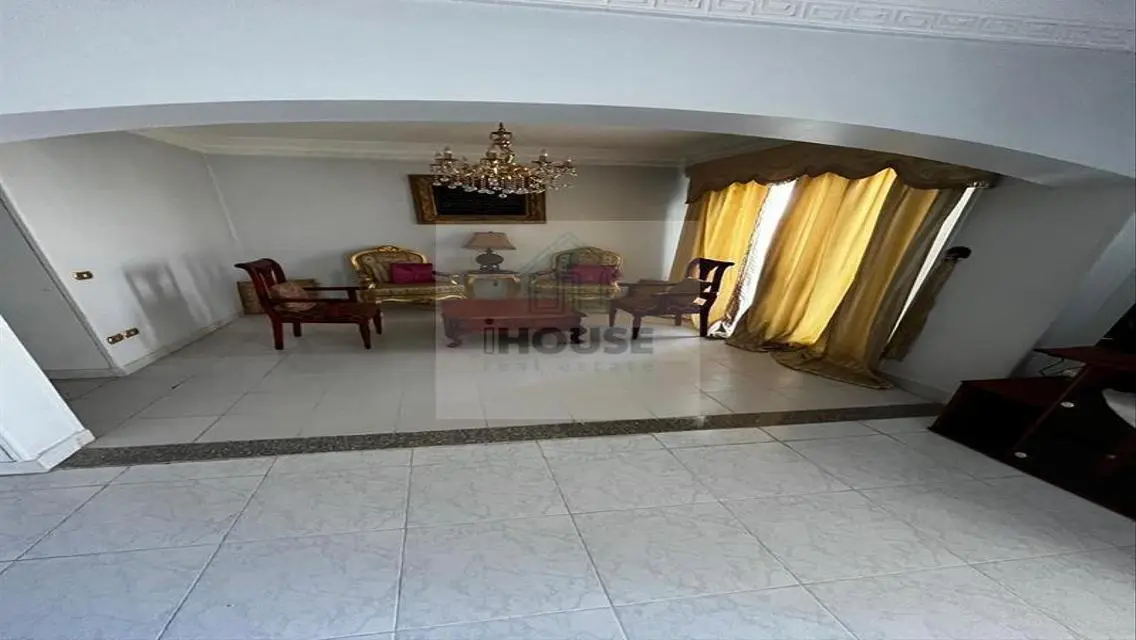 حدائق المهندسين كمبوند 122م مفروشه بموقع مميز جدا