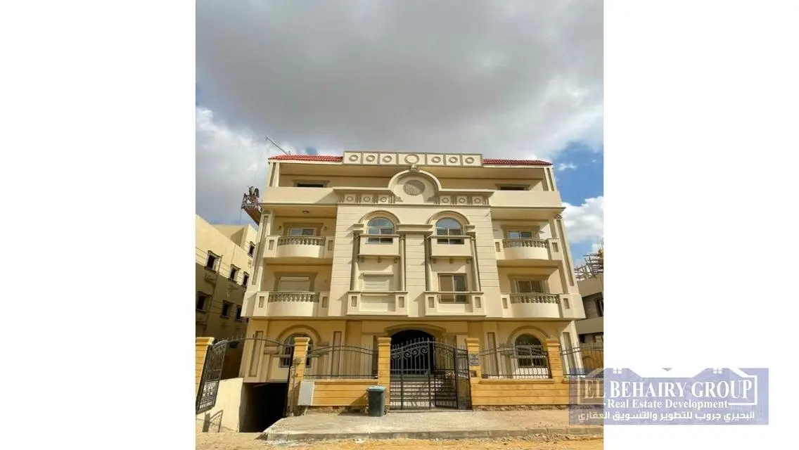 شقة للبيع في القرنفل فيلات 4