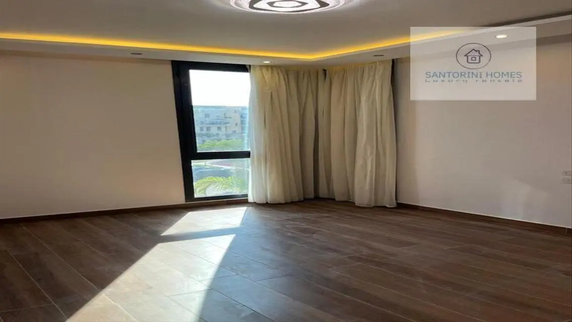 2BR Apartment Semi Furnished For Rent In Eastown