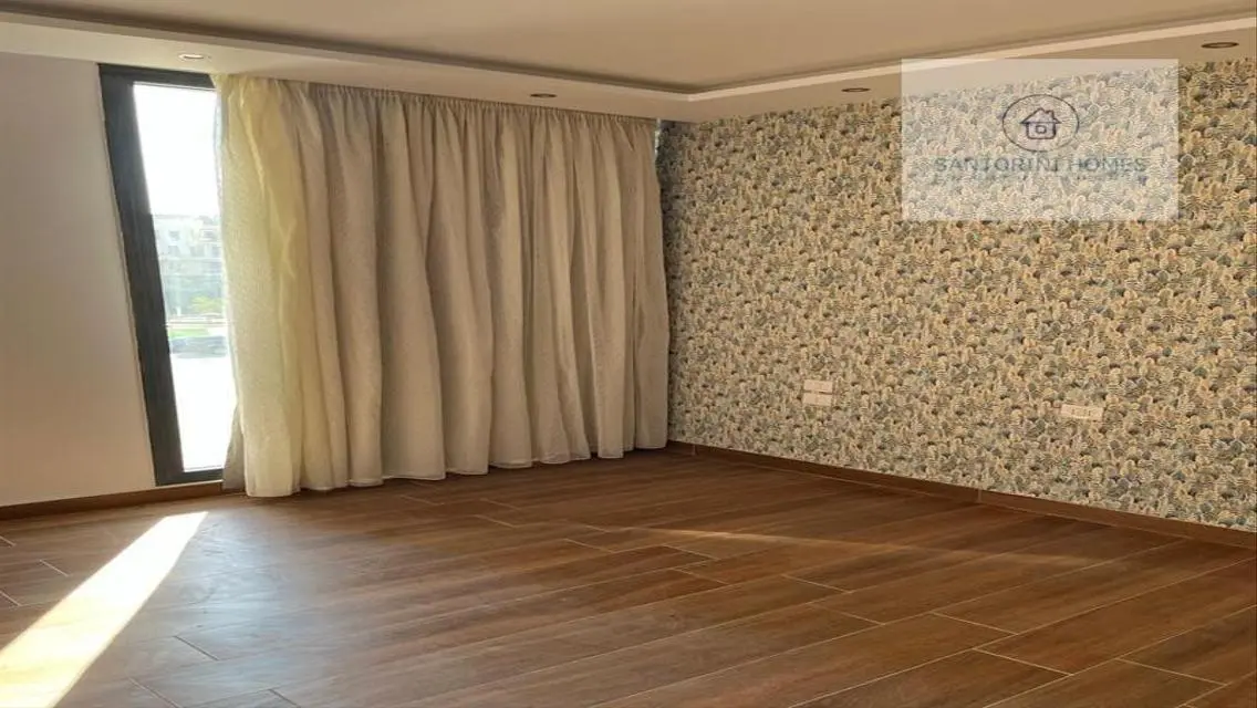 2BR Apartment Semi Furnished For Rent In Eastown