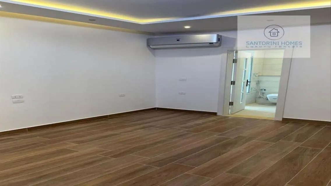 2BR Apartment Semi Furnished For Rent In Eastown