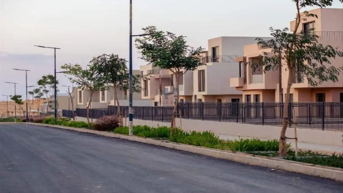 فيلا مستقلة ريسيل  في سوديك ايست متشطب بالتكيفات