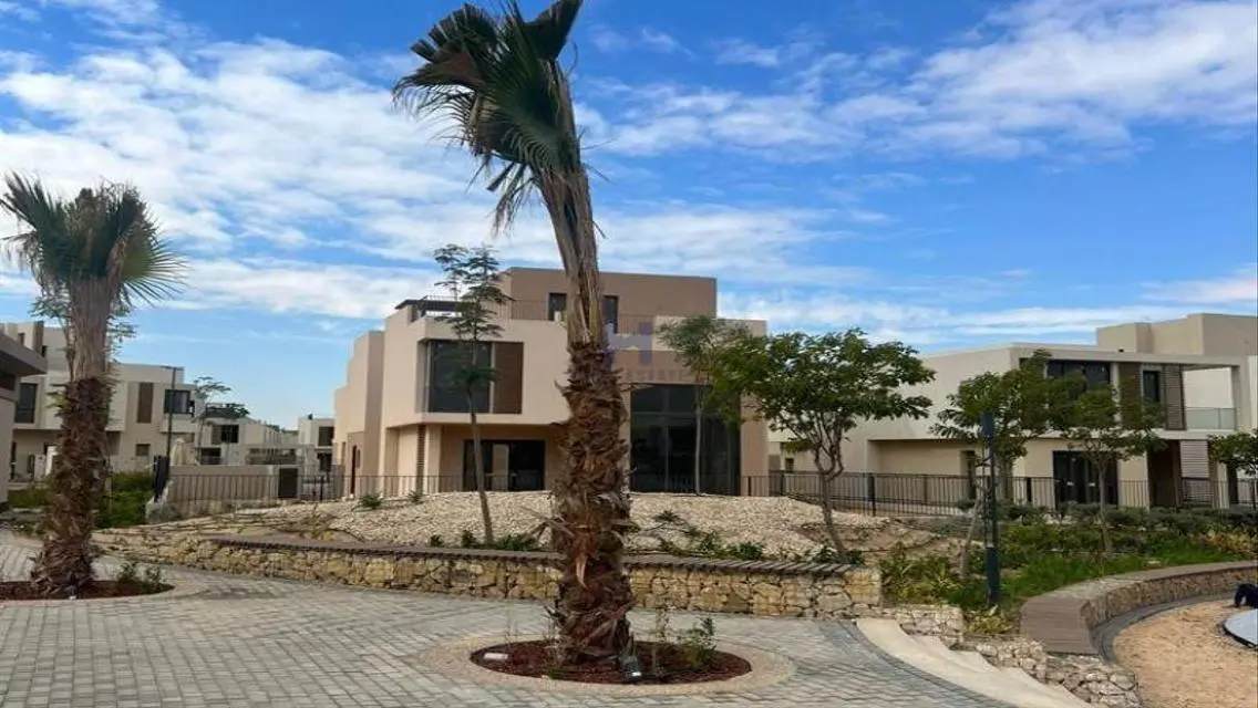فيلا مستقلة ريسيل  في سوديك ايست متشطب بالتكيفات