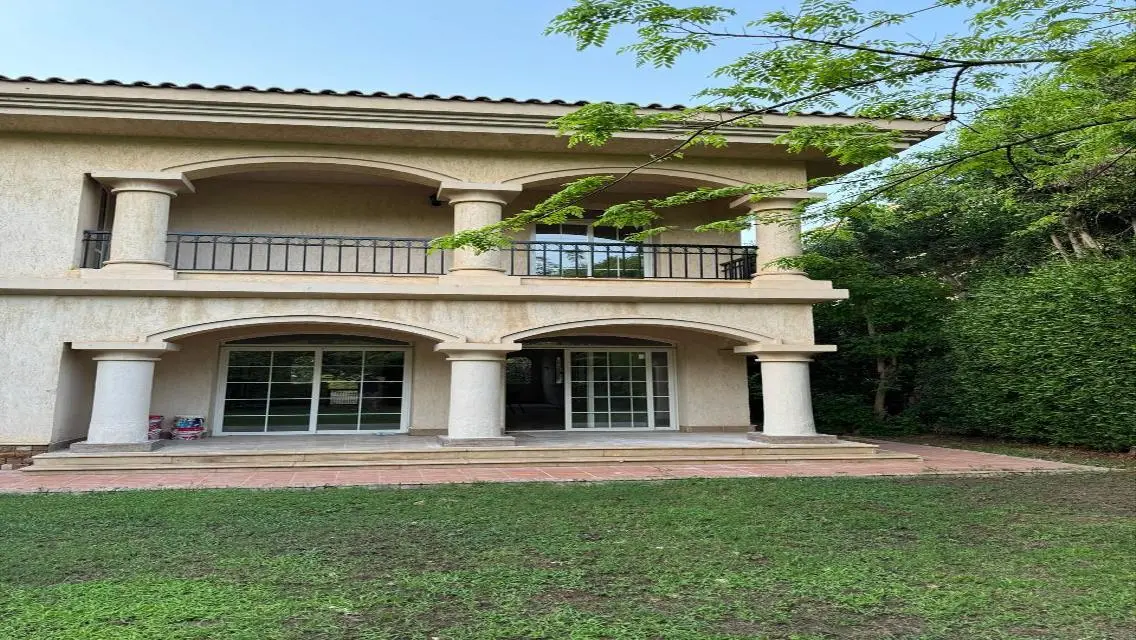 فيلا للايجار بمدينتى نموذج Gاستاند الون  موقع مميز