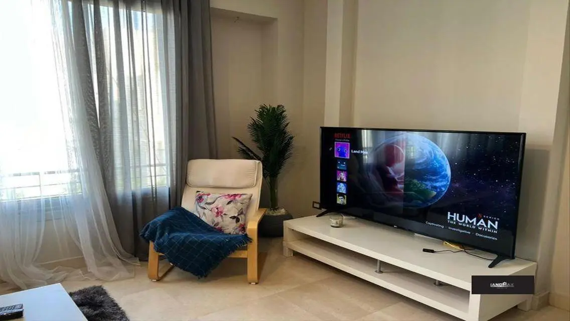 استوديو مفروش بالكامل مودرن للايجار فى فليدج جيت