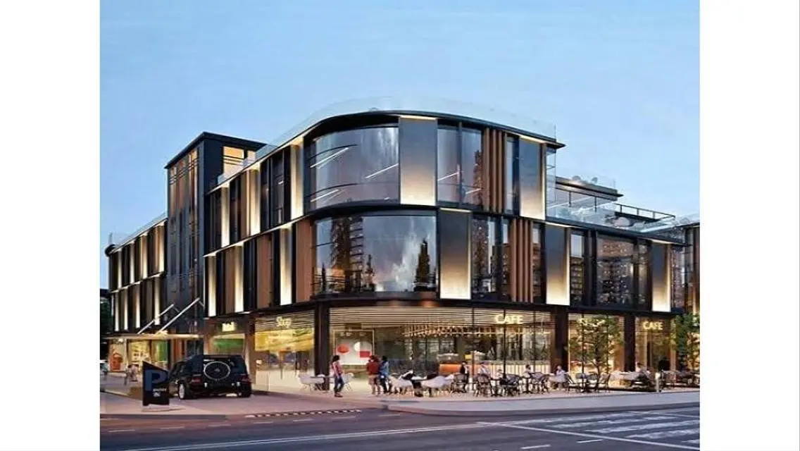Last chance to own clinic finished on 90th Street