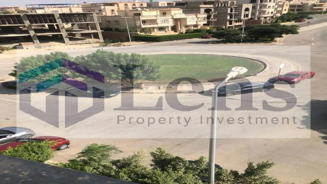 شقة 260م للبيع بسعر لقطة بالبنفسج فيلات فيو جاردن