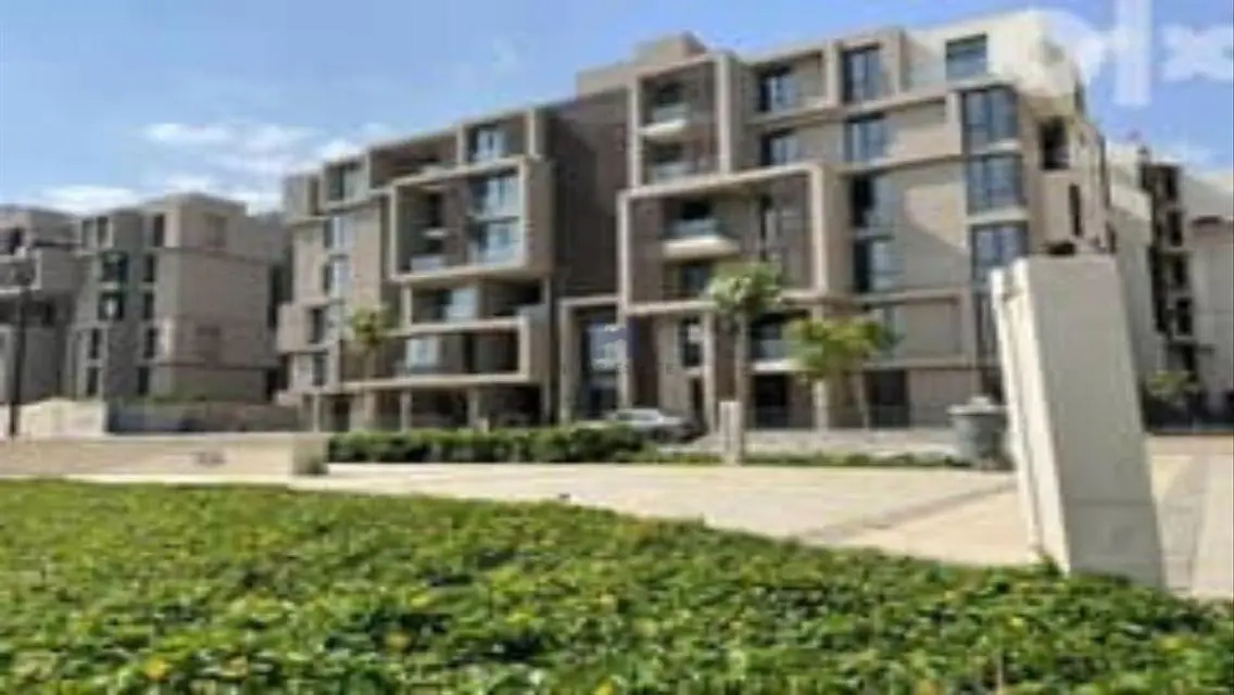 Lowest Price Furnieshed Duplex Resale Eastown