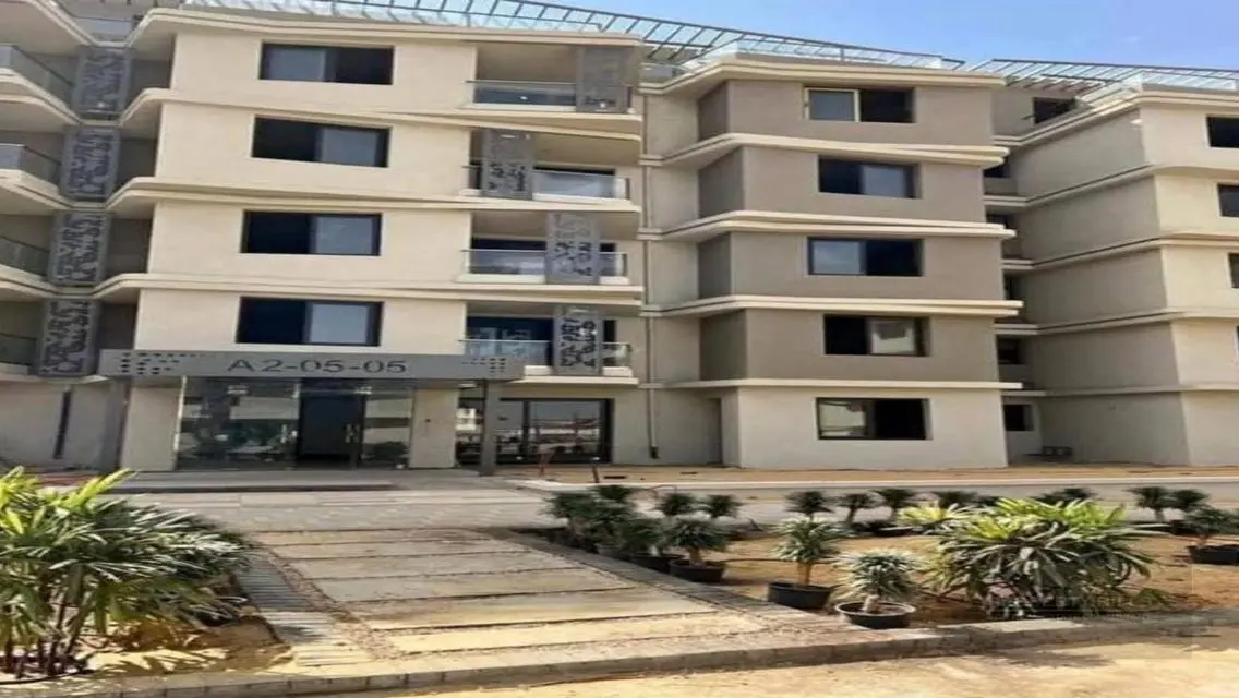 Lowest Price Finished Apartment by Palm Hills 12y