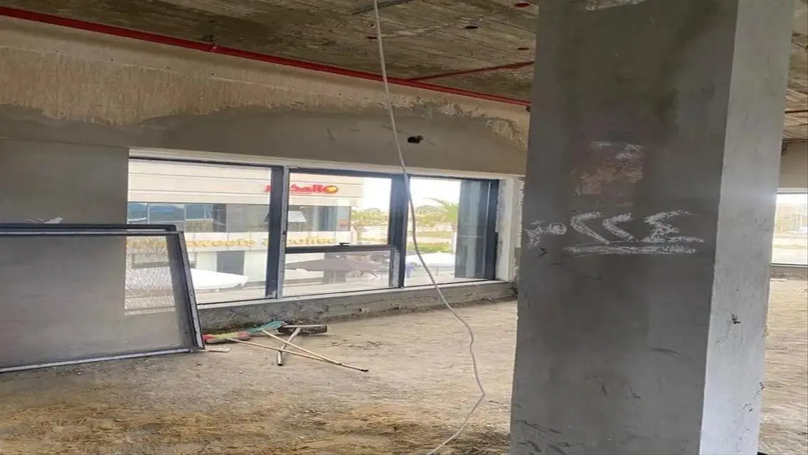 Modern Commercial Building in a Prime Location
