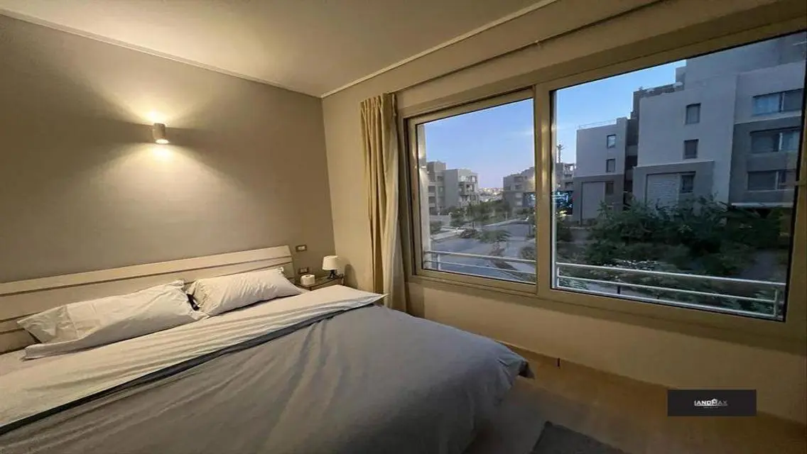 ستوديو مفروش بالكامل مودرن للايجار في فيلدج جيت