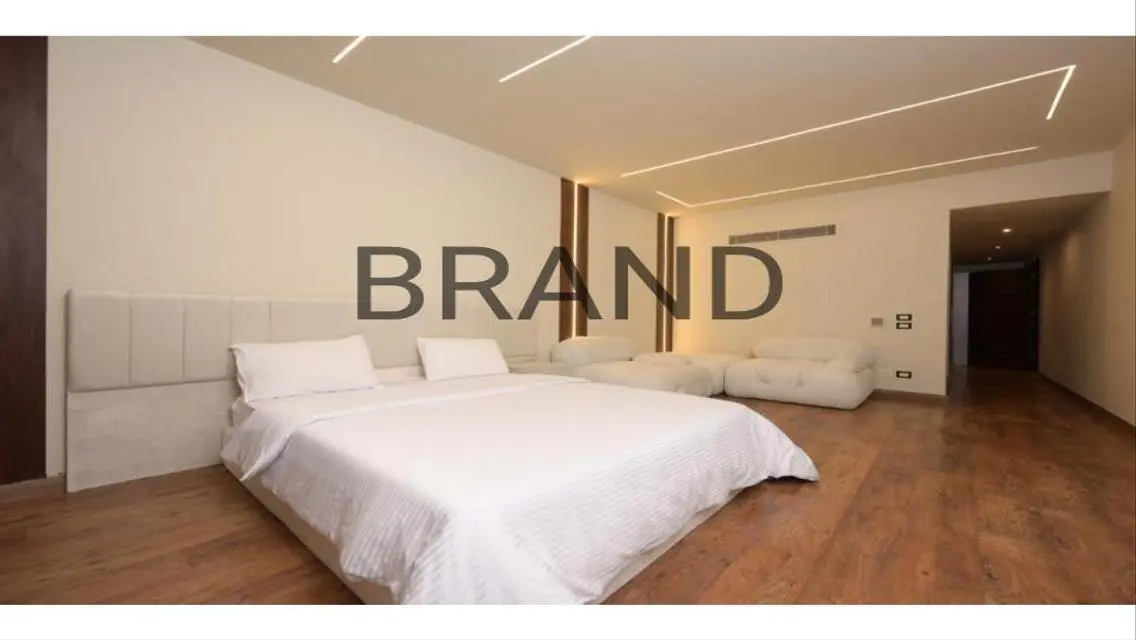 Villa standalone  for  rent  in  Mivida  Compound
