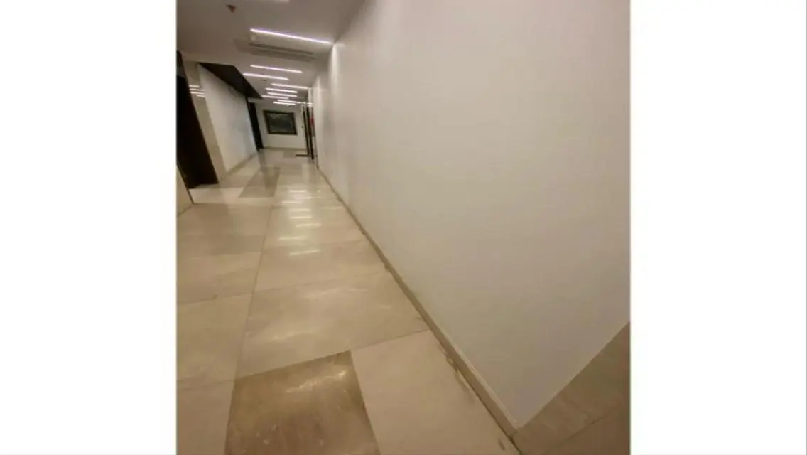 Audio recording studio for rent mall front of Palm