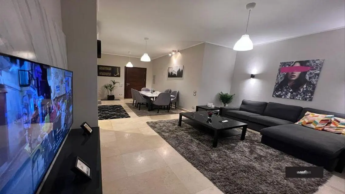 استوديو مفروش فندقي  مودرن للايجار فى فليدج جيت