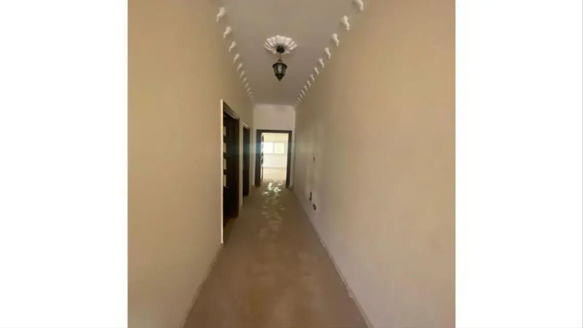فيلا للايجار في كمبوند لافيدا البستان مقسمه شقق