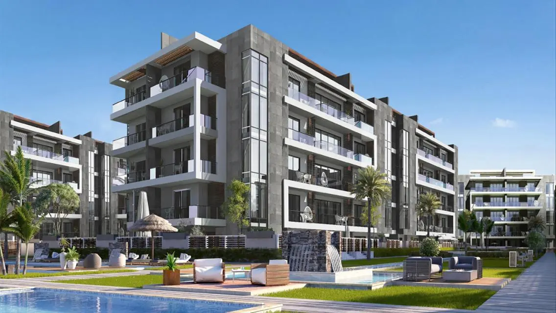 Luxurious Apartment with Shared Garden and Terrace in the Heart of the City