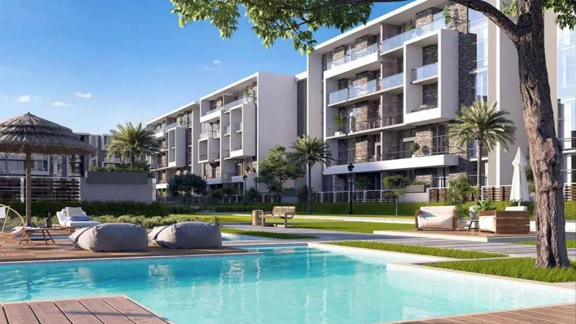 Luxurious Apartment with Shared Garden and Terrace in the Heart of the City