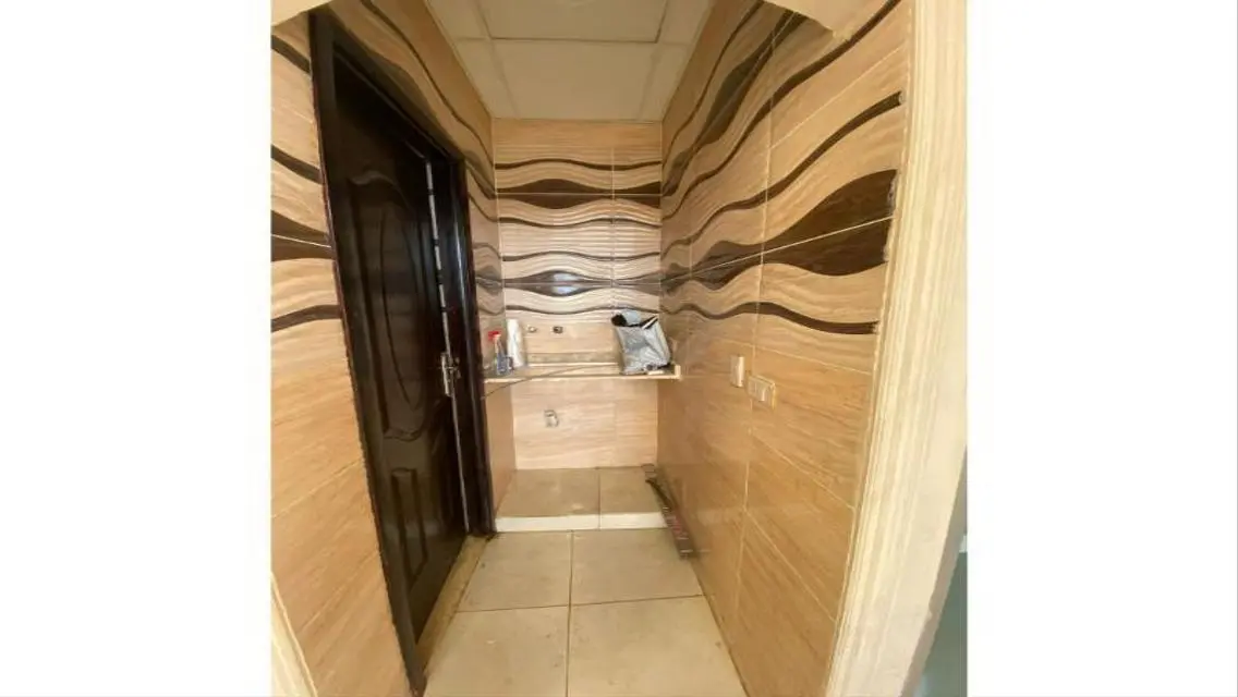 administrative office for rent Al Moez Mall Zayed