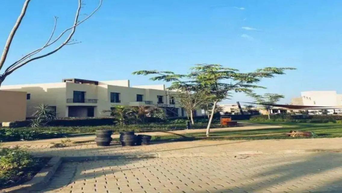 With Dp 2million,Duplex 4Rooms Finished inst 8year