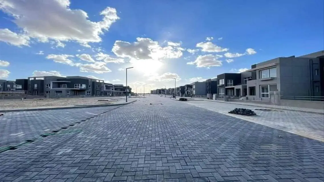 شقه3غرف ارضي بجاردن متشطبه بالشيخ زايد استلام فورى