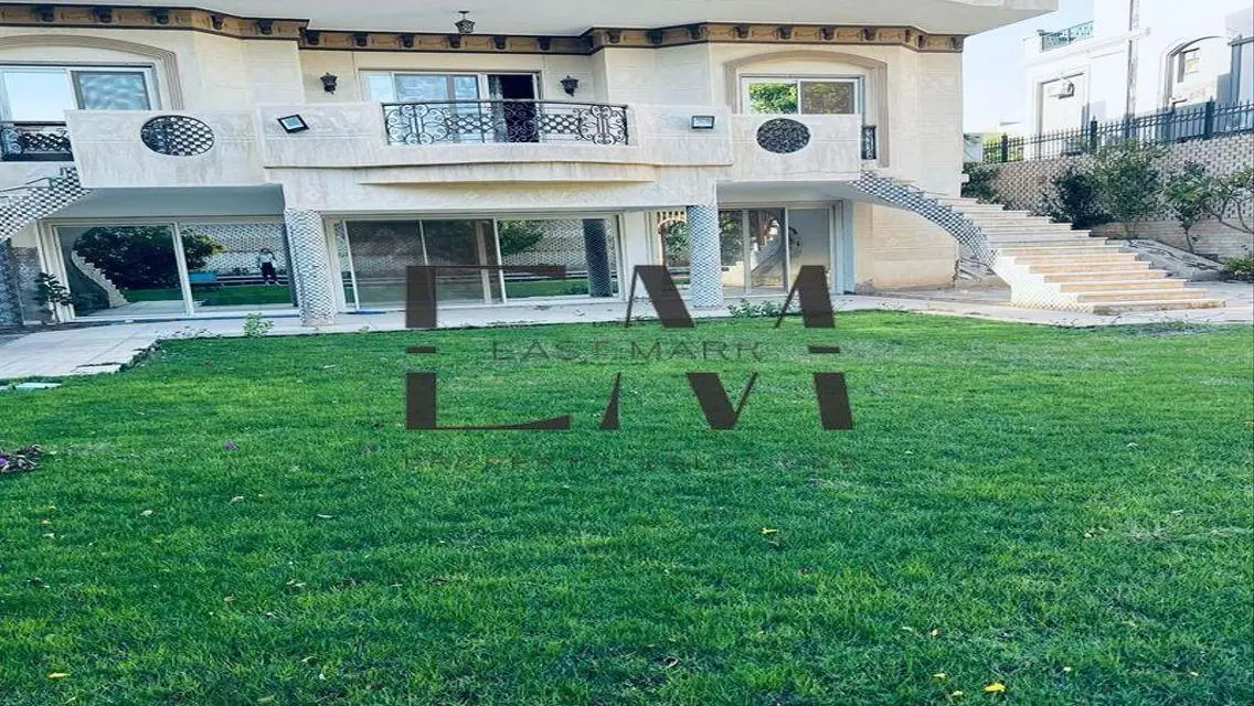 فيلا مفروشه للايجار بحمام سباحه بكمبوند كونكورد