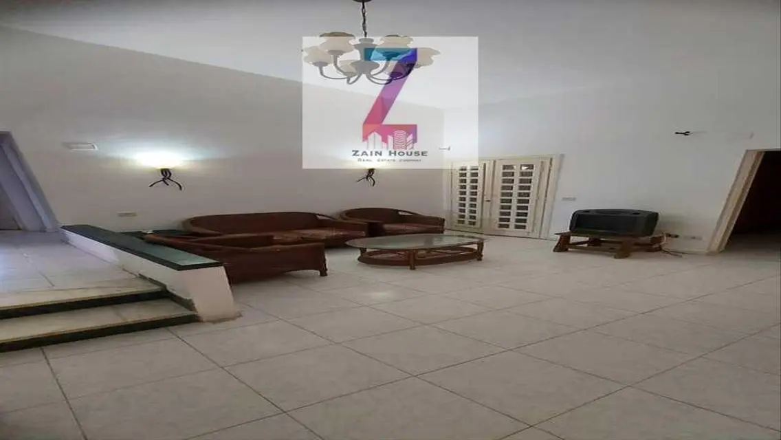 للبيع فيلا 5 غرف فى مارينا 5  الساحل الشمالى