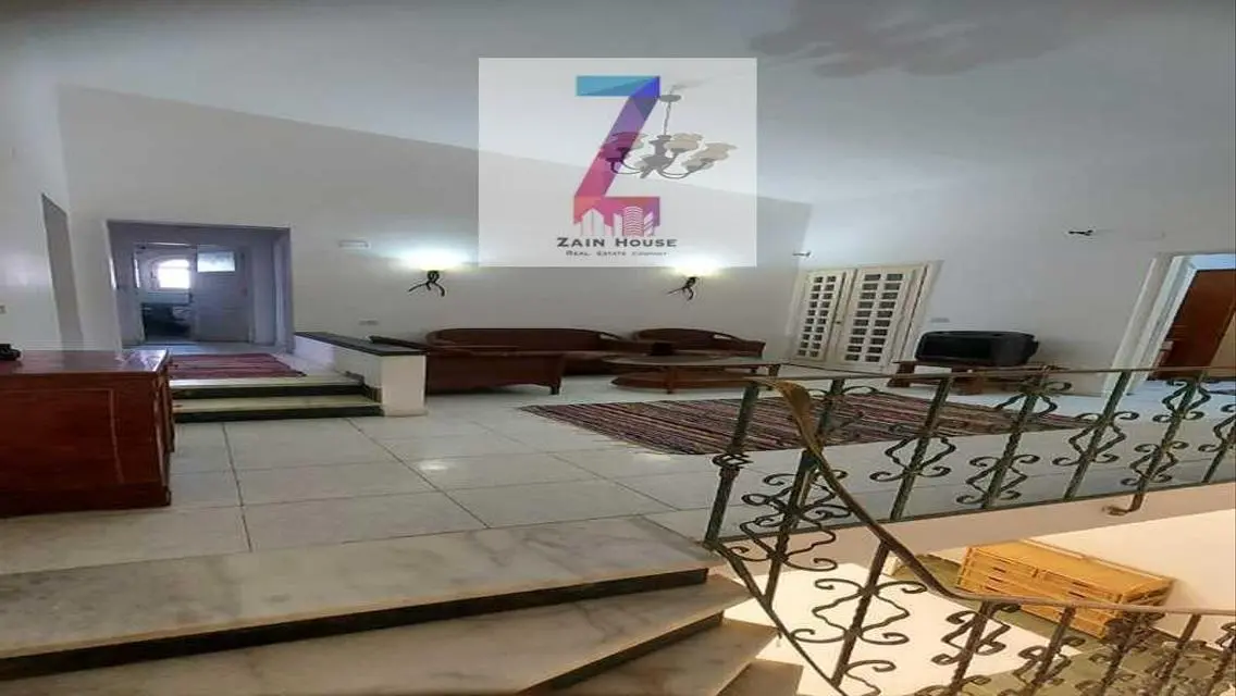 للبيع فيلا 5 غرف فى مارينا 5  الساحل الشمالى