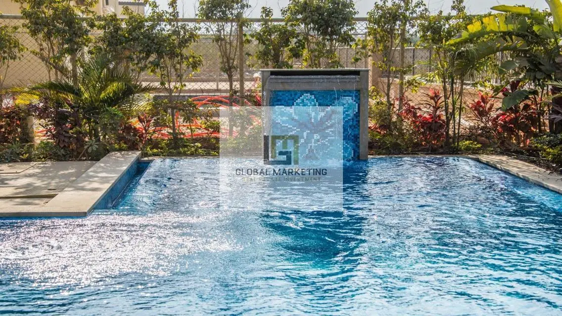Luxury 4-Bedroom Apartment in Prime Location