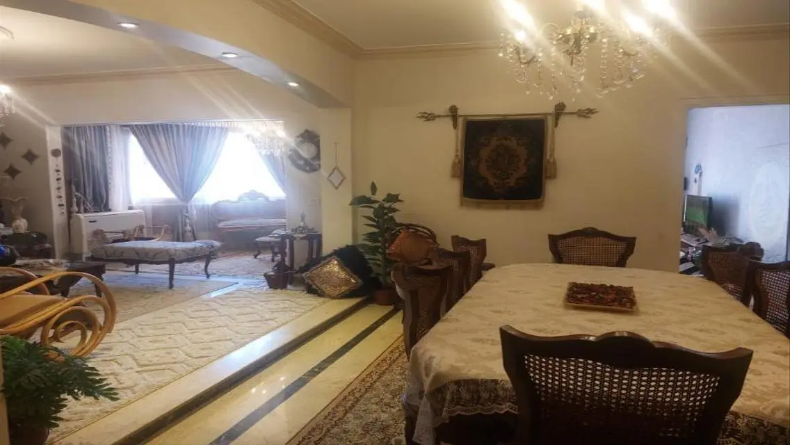 180 sqm apartment for sale in Heliopolis