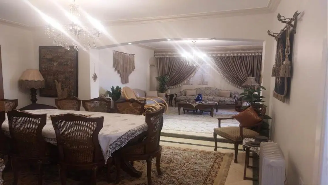 180 sqm apartment for sale in Heliopolis