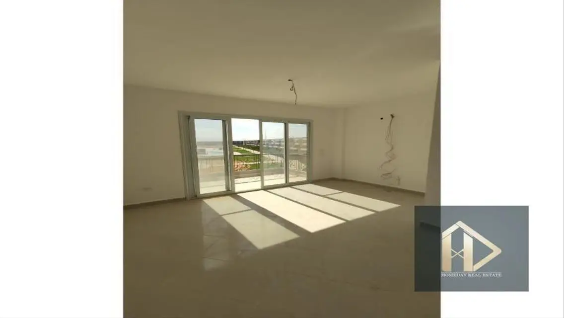 شاليةعلوي بروف بلومار السخنة فيو حمام سباحة