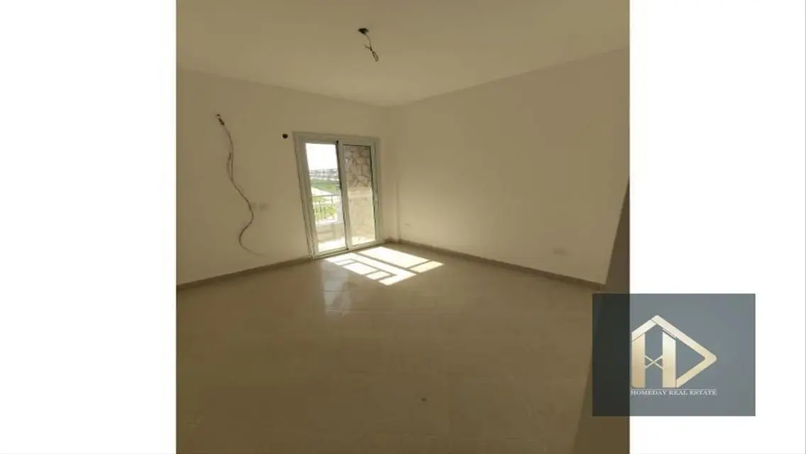 شاليةعلوي بروف بلومار السخنة فيو حمام سباحة
