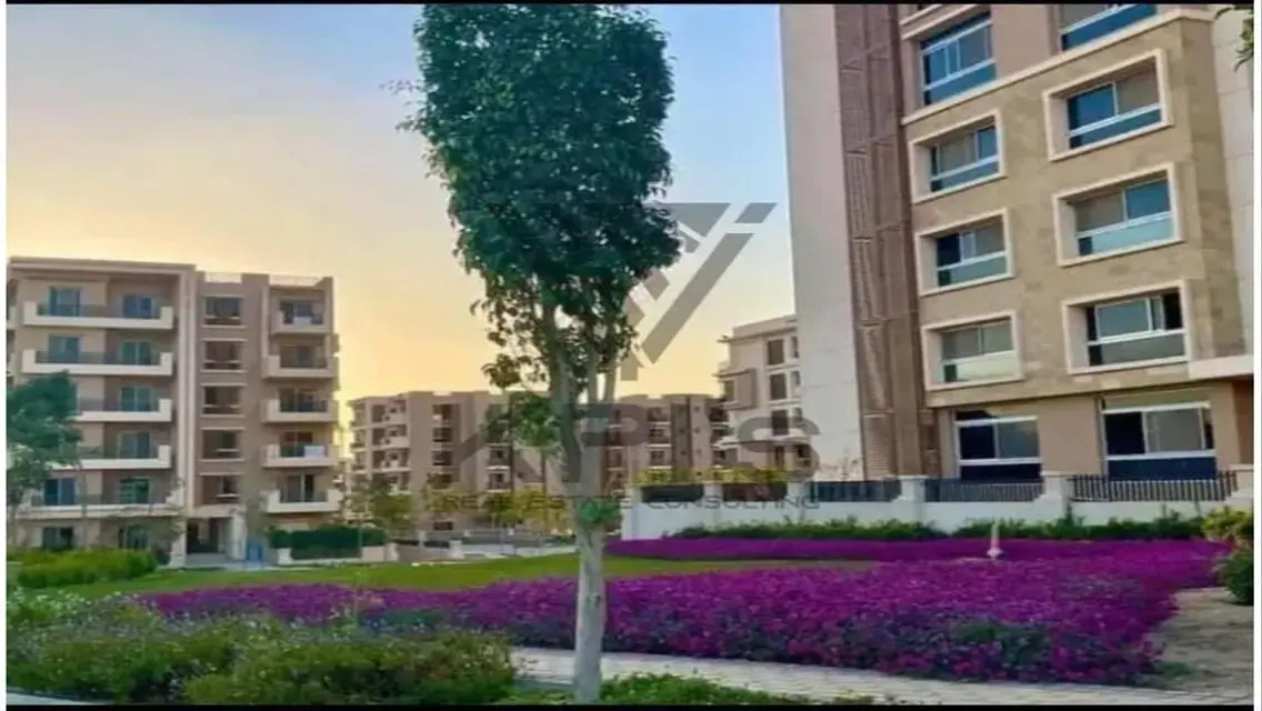 شقة 180 م - سراي المستقبل سيتي  بجوار سور مدينتي