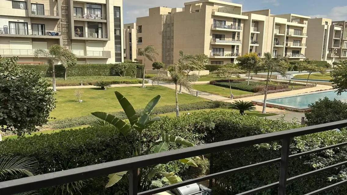 flat with kitchen and acs for rent in Fifth Square