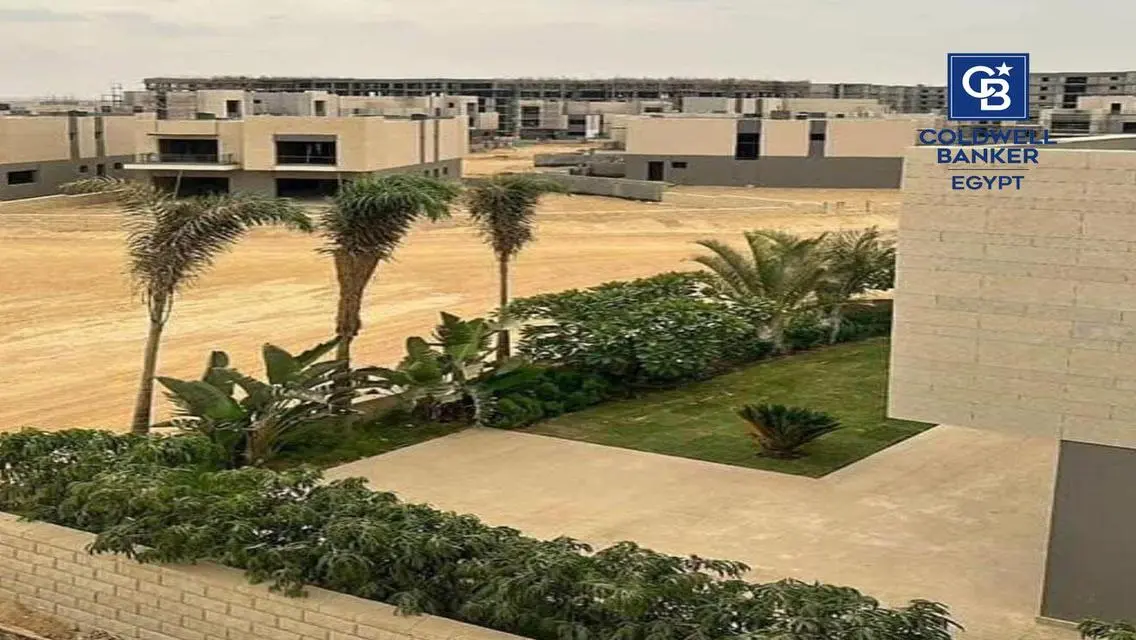 تاون هاوس \ فيو لاند سكيب \ حسن علام بمقدم 5%