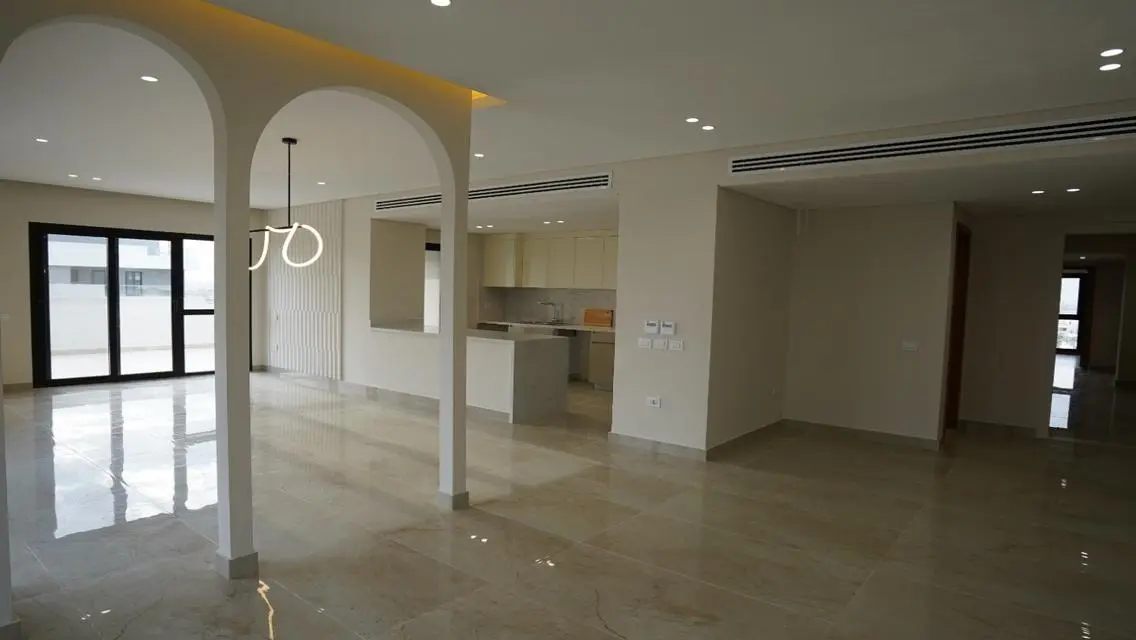 Semi furnished apartment for rent in Villette 
